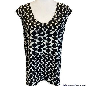 J. crew black/White geometrical sleeveless blouse sz8